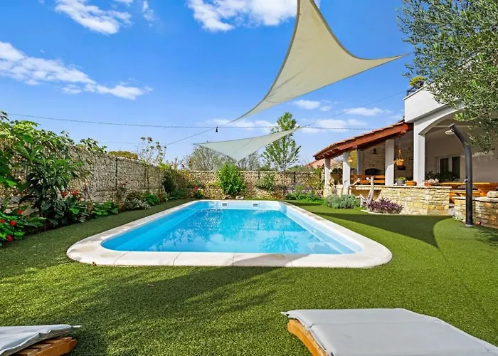 San By Guide Mratovo