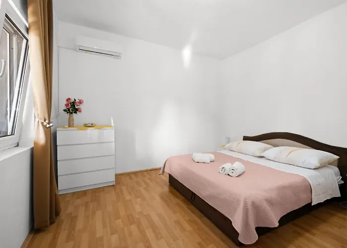 Villa San By Guide Mratovo